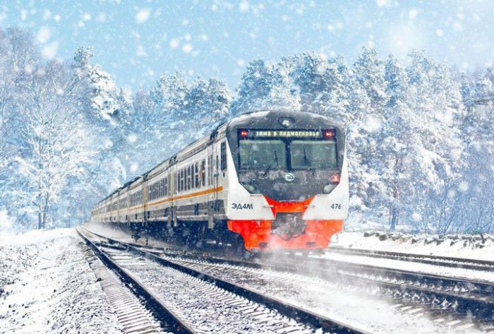 «Зимний экспресс»: экскурсии в Сергиев Посад, Коломну, Истру, Серпухов и Дмитров на электричке