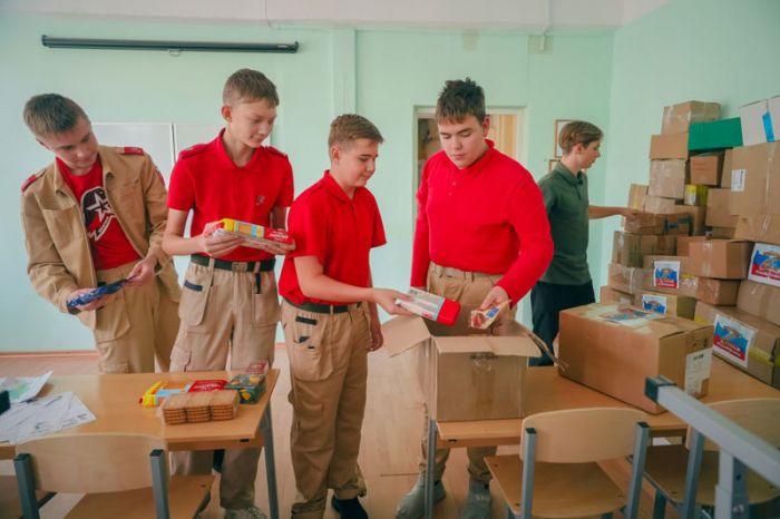 Сергиево-Посадские школьники объединились, чтобы поддержать бойцов на СВО