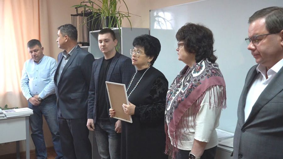 С профессиональным праздником сегодня поздравляют энергетиков