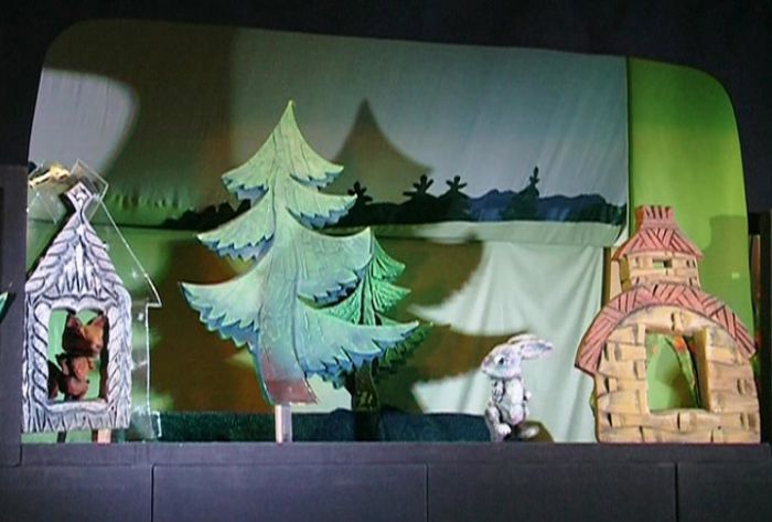 В Музее игрушки состоялась премьера спектакля &laquo;Зайкина избушка&raquo;