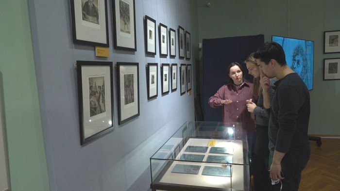 В «Конном дворе» открылась выставка Бориса Непомнящего