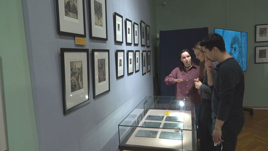 В «Конном дворе» открылась выставка Бориса Непомнящего