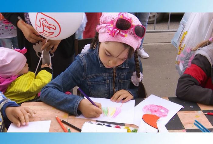 &laquo;Дети летом&raquo;. Праздник на улице Карла Маркса