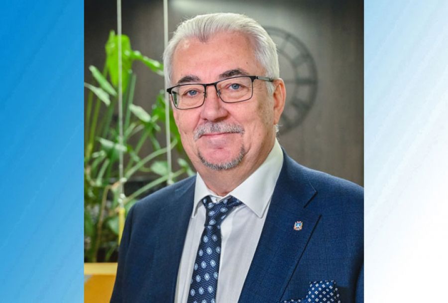 Дмитрий Акулов сложил полномочия главы