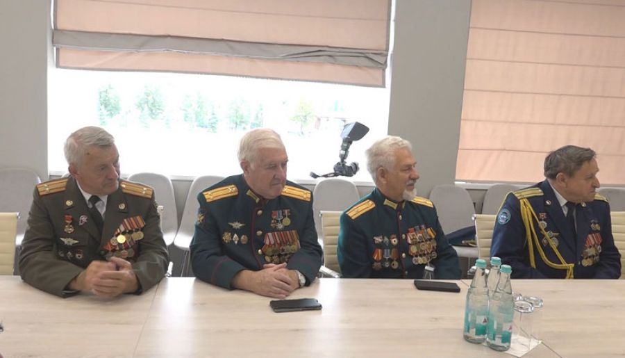Почётные награды для наших ветеранов