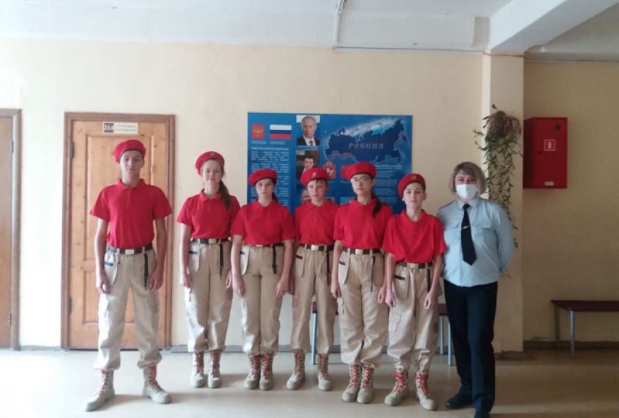 В Сергиевом Посаде полицейские провели акцию «Сообщи, где торгуют смертью»