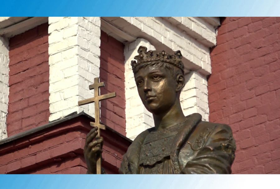 Памятник царевичу Алексию доставили из Сергиева Посада в Щёлково