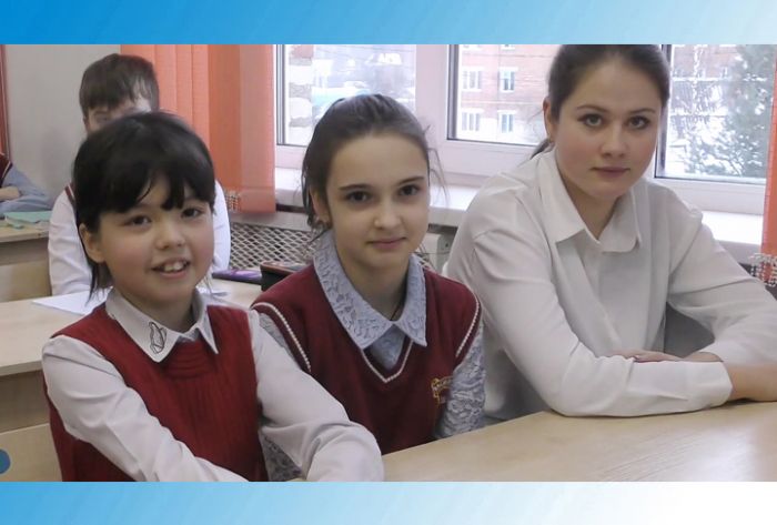 Волонтёры в сельских школах