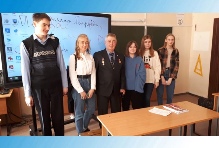 Старшеклассники 4-й школы узнали об особенностях учёбы в МИФИ и РХТУ