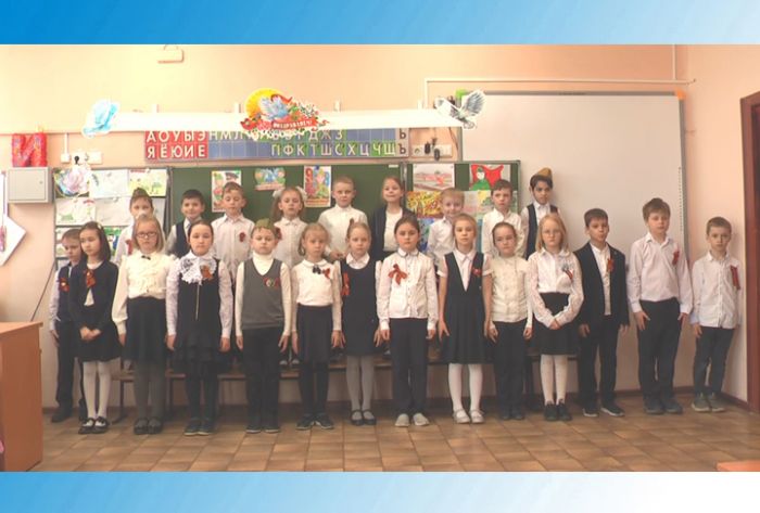 Фестиваль военной песни в средней школе №11. 1 &laquo;Б&raquo; класс