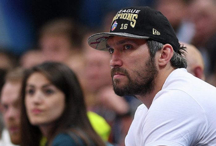 Овечкин объявил о создании &laquo;команды Путина&raquo;