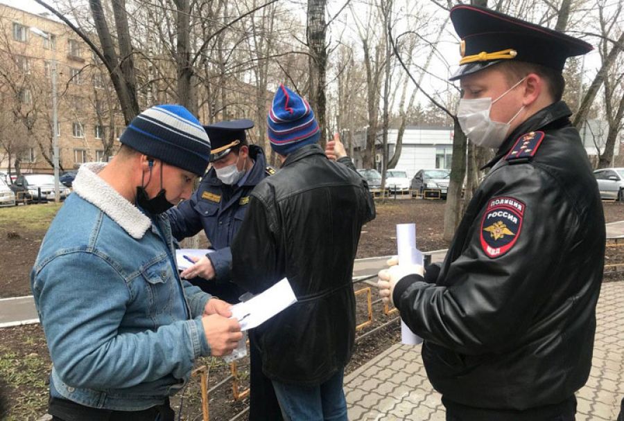 За нарушение режима самоизоляции в Московской области оформлено более 2 тысяч протоколов