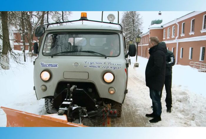 Дороги и тротуары Сергиева Посада очищают от снега