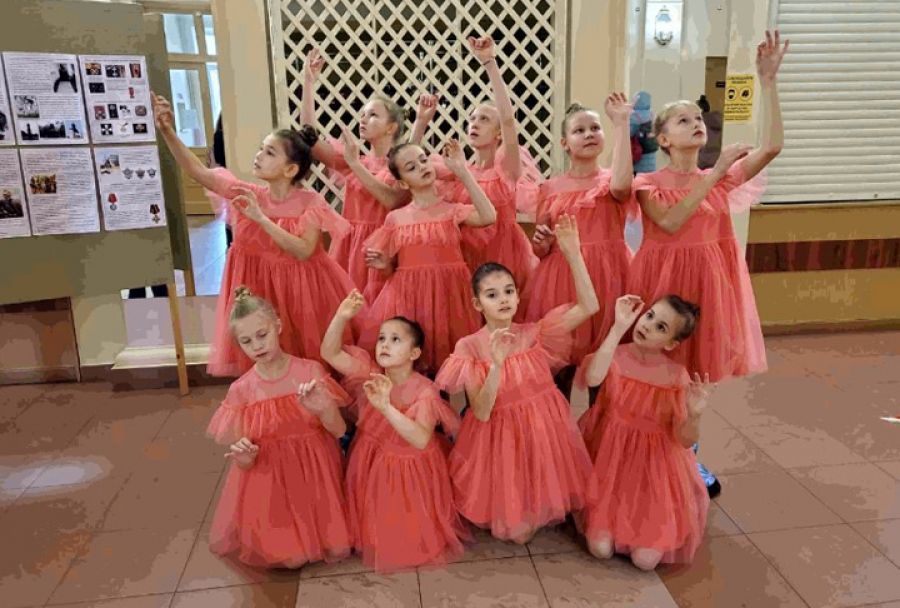 Четыре победы и гран-при всероссийского конкурса завоевал танцевальный коллектив из Сергиева Посада