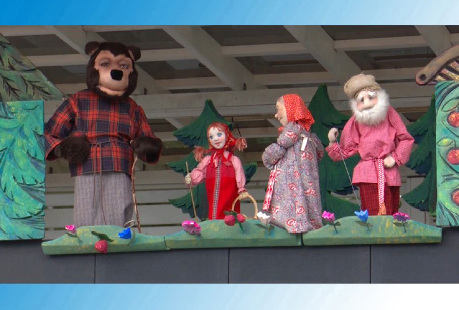 Кукольные спектакли на Дороге к храму