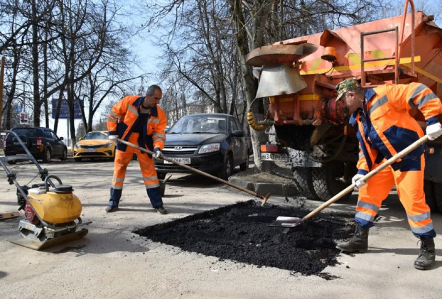 Ямочный ремонт стартовал во дворах Сергиево-Посадского округа