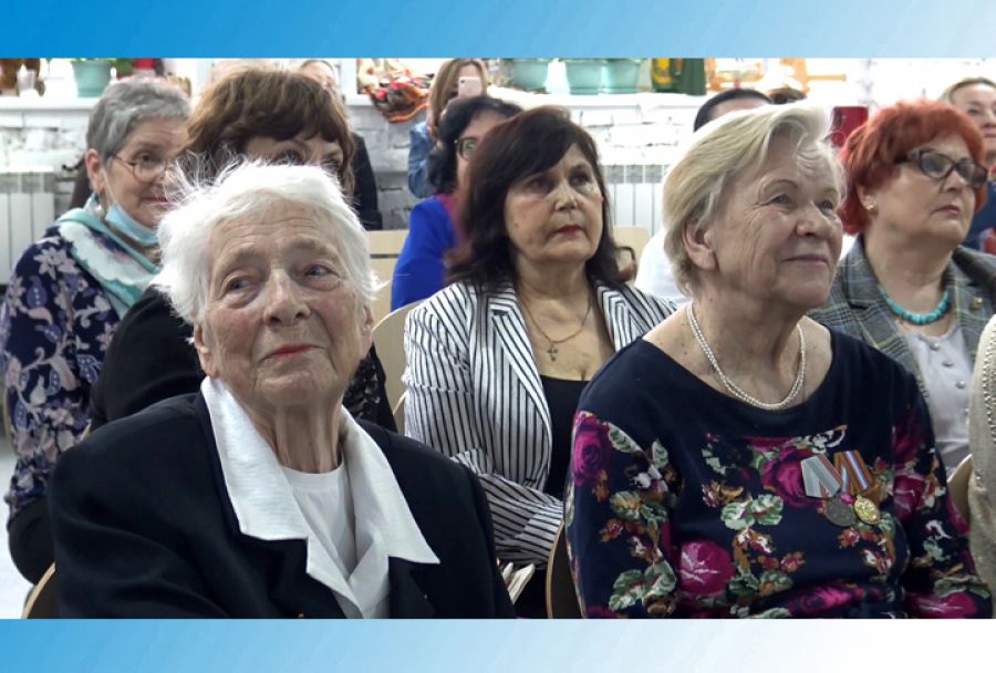 Женское лицо Победы