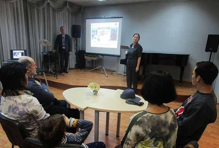 Пересечение параллелей и художников