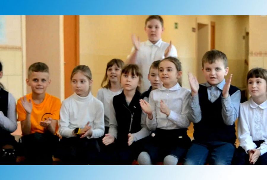 Маленький &laquo;Тонус&raquo; - о премьере школьного театра