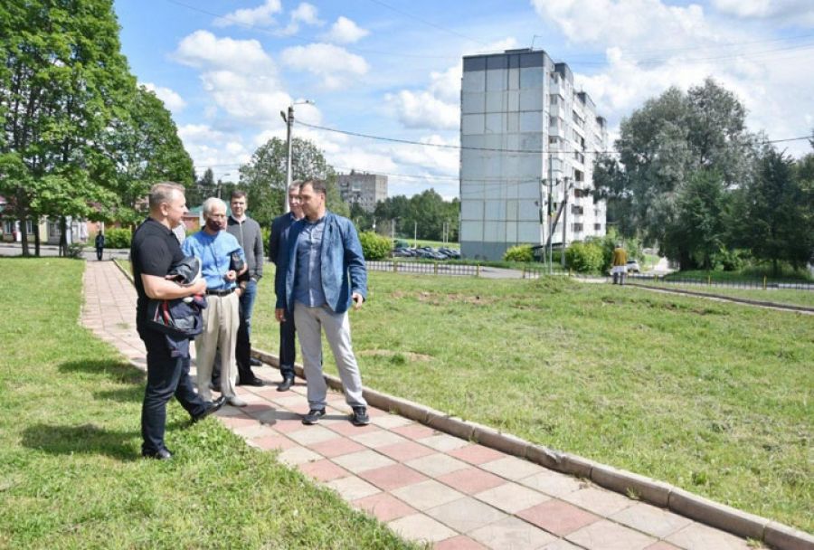 Глава Сергиево-Посадского округа взял на контроль ход капремонт и благоустройство в Скоропусковском