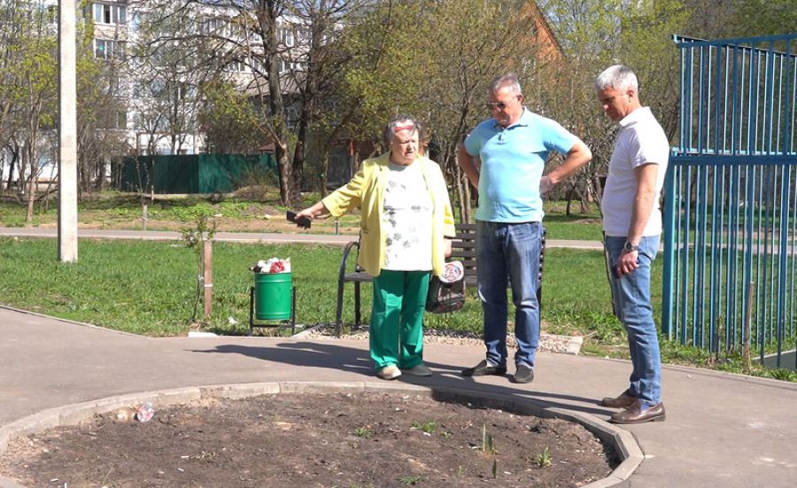 Депутаты встретились с жителями дома №45 по Ярославскому шоссе