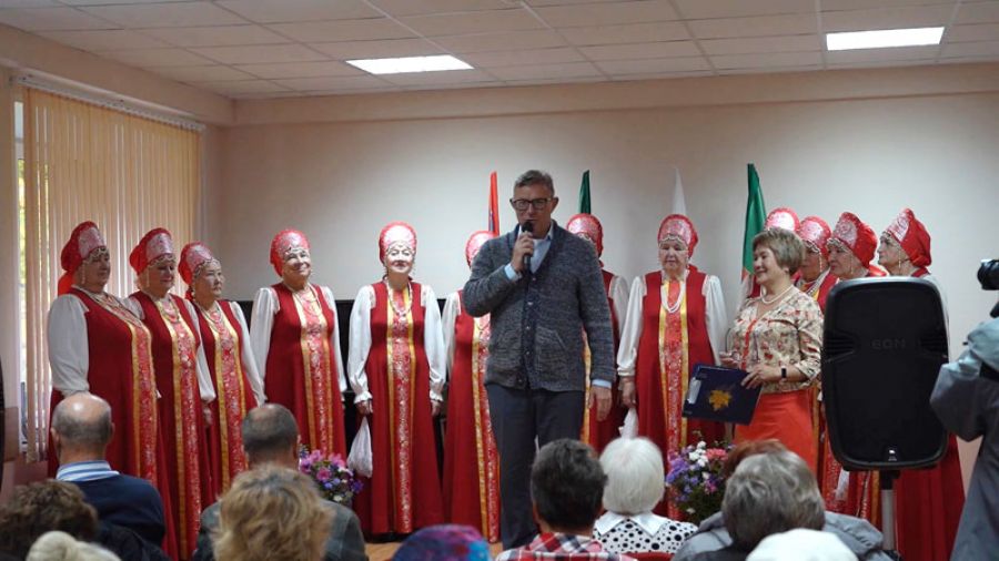 В Лесхозе отметили День пожилого человека