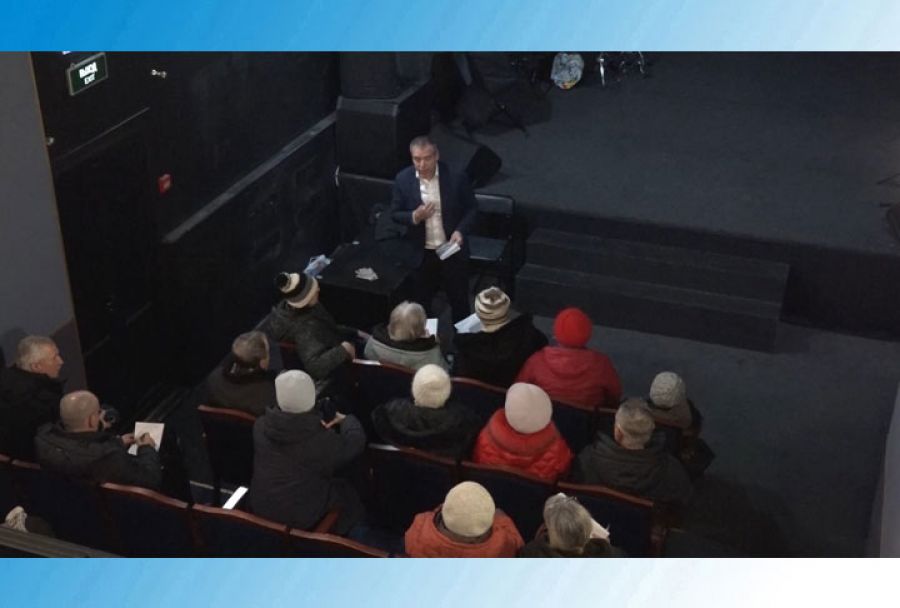 Встреча с жителями. Павел Соломатин