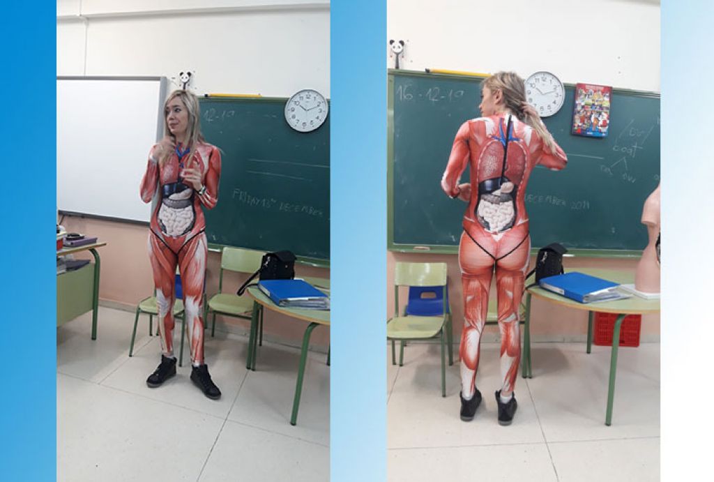 Учительница преподала анатомию на своем теле и шокировала детей