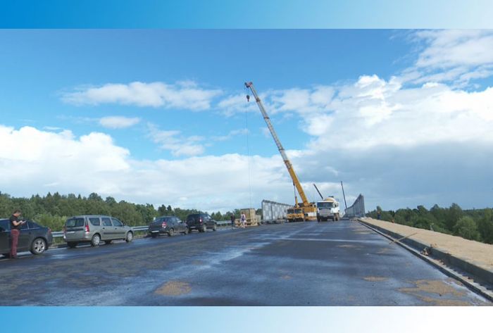 В Березняках завершается строительство путепровода