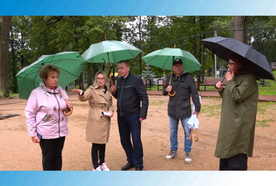 Скейт-площадку на Скитских прудах строят скейтеры