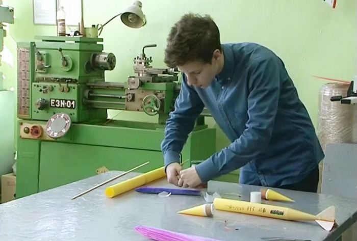 Осваивание космоса начинается с «Юности»