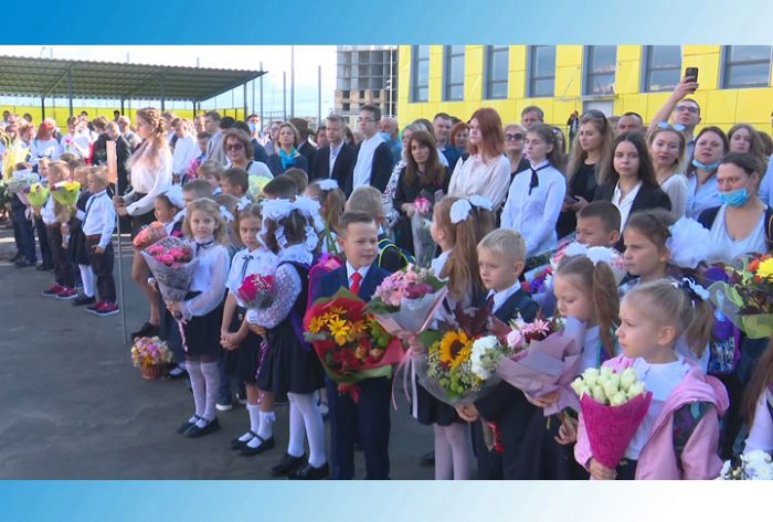 Первый звонок прозвенел в школе №2