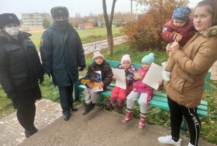 В Сергиево-Посадском округе полицейские провели акцию &laquo;Защитим детские сердца&raquo;