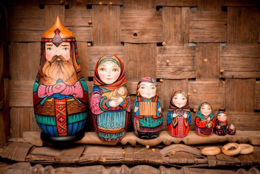 Сергиево-Посадские матрёшки стали победителями конкурса «Самая красивая матрёшка»
