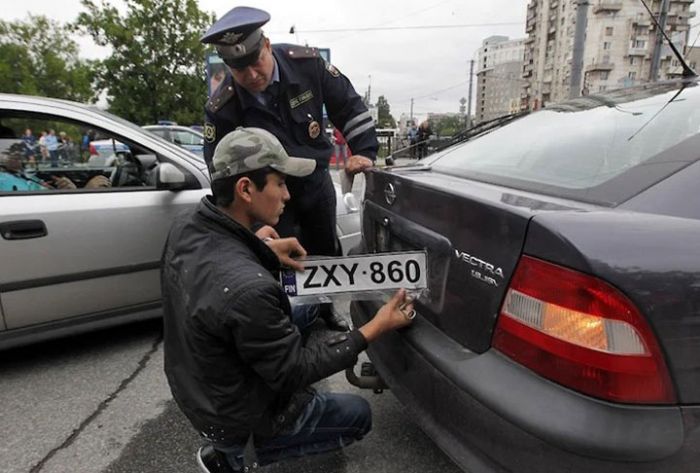 Правительство отлаживает систему наказания иностранцев, пренебрегающих ПДД