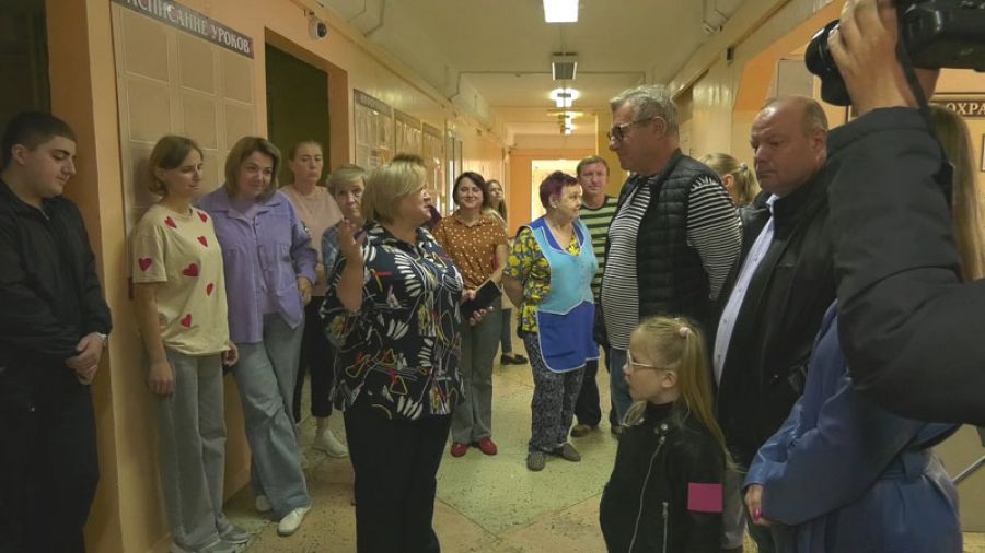 Депутаты наведались в Шеметовскую школу