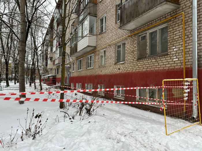 Специалисты осмотрели крышу дома №4А по ул. Центральной