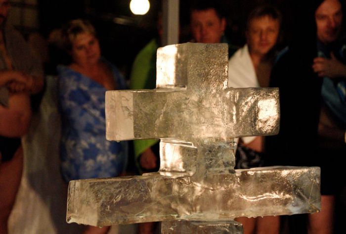 Купель на «Гремячем ключе» – одно из лучших мест Подмосковья для купания в Крещение