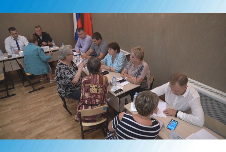 В посёлке Скоропусковский состоялся приём жителей &laquo;выездной администрацией&raquo;