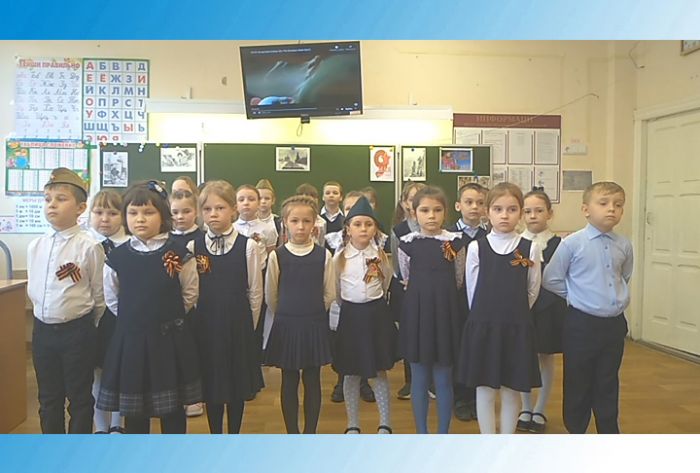 Фестиваль военной песни в средней школе №11. 1 &laquo;А&raquo; класс
