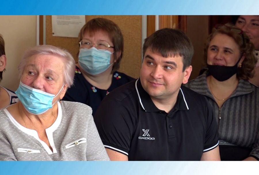 Стихи и музыка - в подарок учителям 11 школы