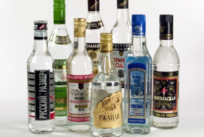 Минкомсвязи выступило с инициативой вернуть рекламу крепкого алкоголя в СМИ