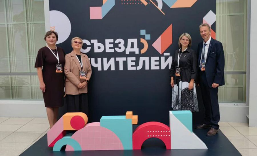 Знак отличия &laquo;За наставничество&raquo; вручили Дмитрию Палагину