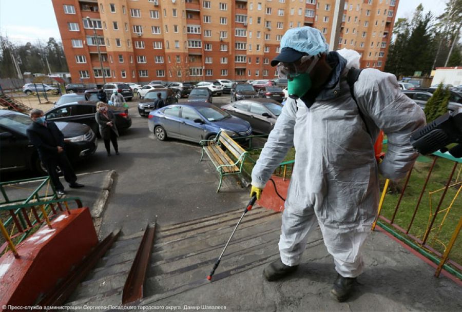 В Сергиевом Посаде стало меньше жалоб на уборку подъездов