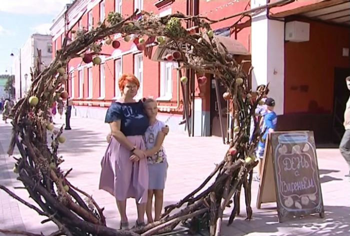 На улице Карла Маркса пройдет 10 уличных фестивалей за летний сезон