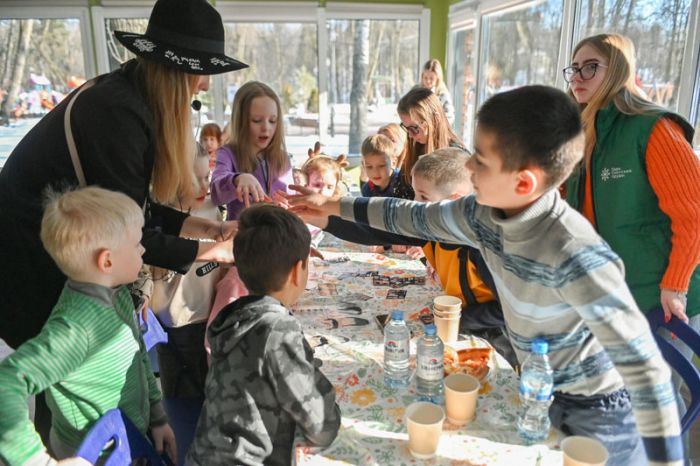 Разрешите поздравить!