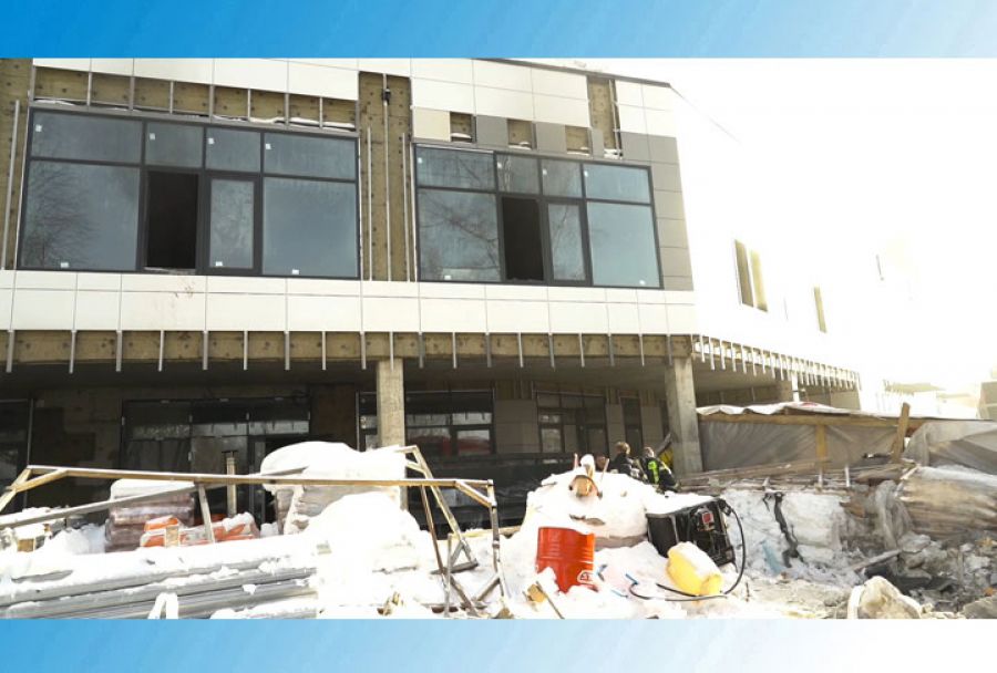 На стройпрощадке физматлицея в Семхозе произошёл пожар