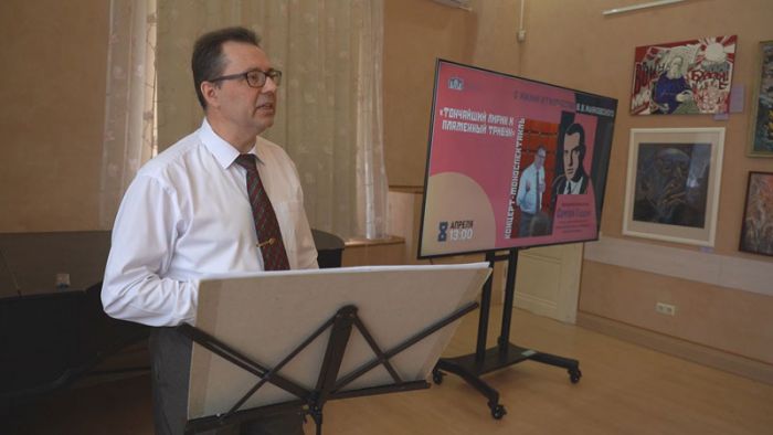 Тончайший лирик и пламенный трибун