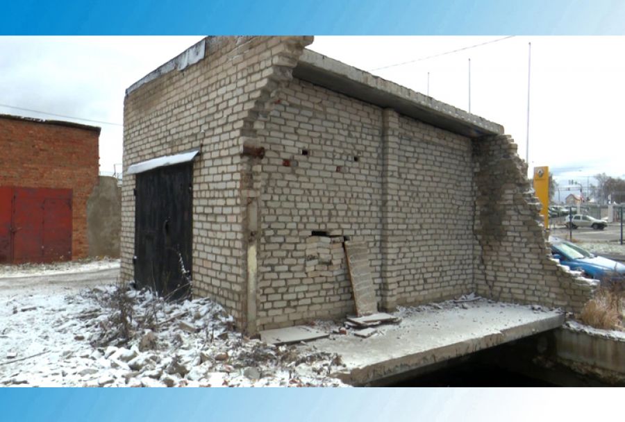 Деулинские гаражи должны привести в порядок до пятницы