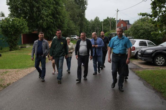В Хотьково по просьбам жителей заменят участок водопровода